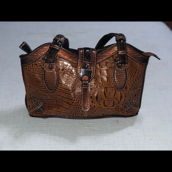 Marc Chantal Handbags - MC (Marc Chantal) Leather Brown Purse